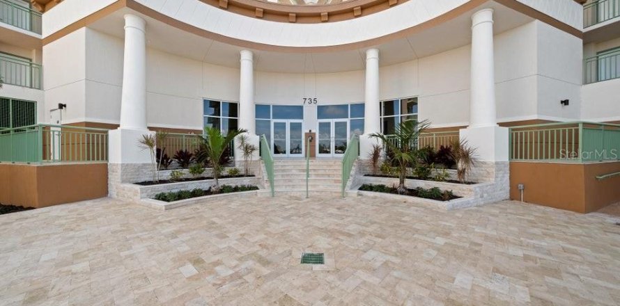 Condo in Merrit Island, Florida, 2 bedrooms № 1283219
