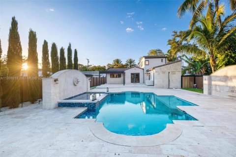 Villa ou maison à vendre à Miami Beach, Floride: 4 chambres, 188.59 m2 № 2040976 - photo 9