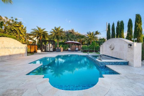 Villa ou maison à vendre à Miami Beach, Floride: 4 chambres, 188.59 m2 № 2040976 - photo 6