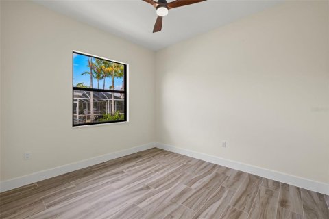 Villa ou maison à vendre à Cape Coral, Floride: 3 chambres, 205.59 m2 № 1525408 - photo 26