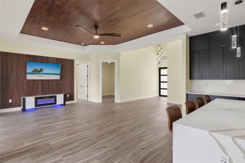 Villa ou maison à vendre à Cape Coral, Floride: 3 chambres, 205.59 m2 № 1525408 - photo 8