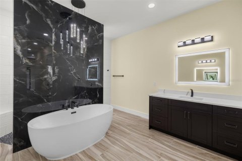 Villa ou maison à vendre à Cape Coral, Floride: 3 chambres, 205.59 m2 № 1525408 - photo 23