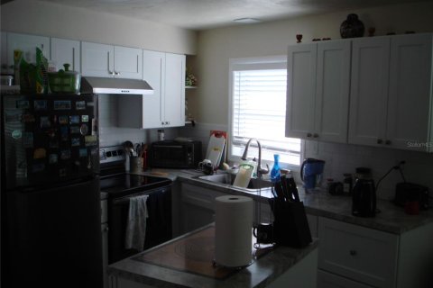 Commercial property in Sarasota, Florida 224.08 sq.m. № 1789170 - photo 16