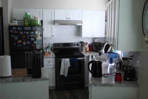 Commercial property in Sarasota, Florida 224.08 sq.m. № 1789170 - photo 14