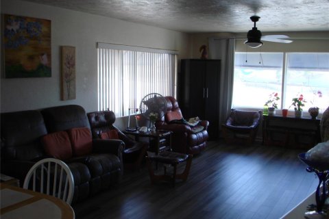 Commercial property in Sarasota, Florida 224.08 sq.m. № 1789170 - photo 26