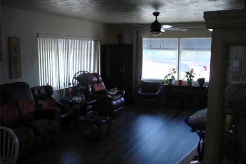 Commercial property in Sarasota, Florida 224.08 sq.m. № 1789170 - photo 19