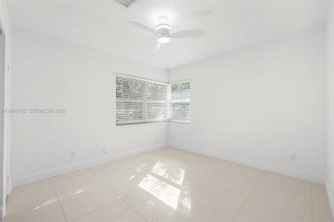 Casa en venta en Hollywood, Florida, 2 dormitorios, 117.24 m2 № 2001491 - foto 23