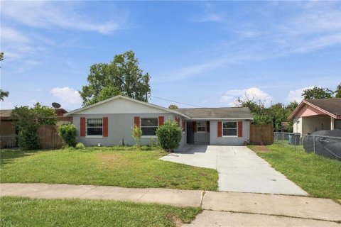 Villa ou maison à Orlando, Floride 4 chambres, 144.93 m2 № 2379617