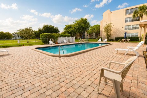 Condominio en venta en Davie, Florida, 2 dormitorios, 95.22 m2 № 2177015 - foto 18