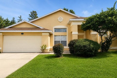 Villa ou maison à vendre à Orlando, Floride: 4 chambres, 166.48 m2 № 2334147 - photo 2