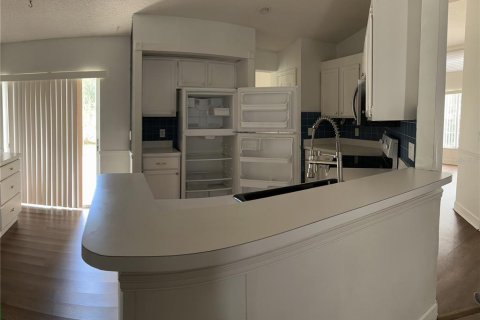 Villa ou maison à vendre à Orlando, Floride: 4 chambres, 166.48 m2 № 2334147 - photo 7