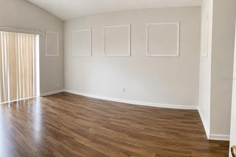 Villa ou maison à vendre à Orlando, Floride: 4 chambres, 166.48 m2 № 2334147 - photo 10