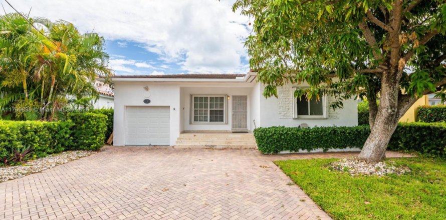 Casa en Surfside, Florida 3 dormitorios, 155.43 m2 № 1973242