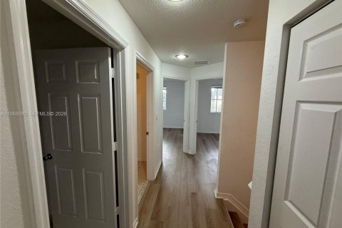 Touwnhouse à louer à North Lauderdale, Floride: 3 chambres, 149.94 m2 № 2029308 - photo 14
