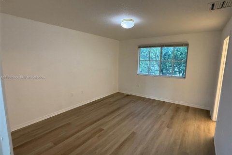 Touwnhouse à louer à North Lauderdale, Floride: 3 chambres, 149.94 m2 № 2029308 - photo 15