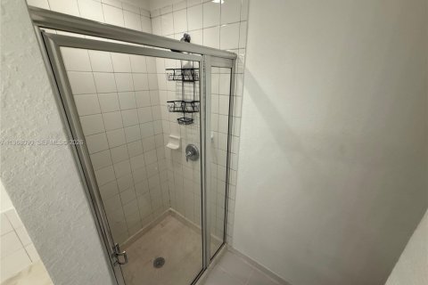 Touwnhouse à louer à North Lauderdale, Floride: 3 chambres, 149.94 m2 № 2029308 - photo 7