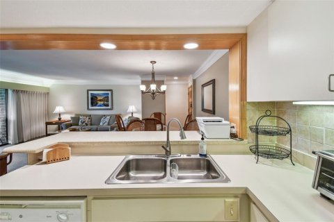 Condo in Palm Harbor, Florida, 1 bedroom  № 1755025 - photo 21