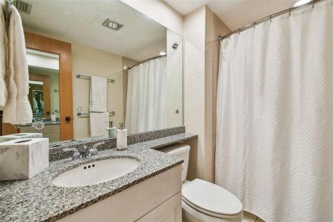 Condominio en venta en Palm Harbor, Florida, 1 dormitorio, 76.64 m2 № 1755025 - foto 25