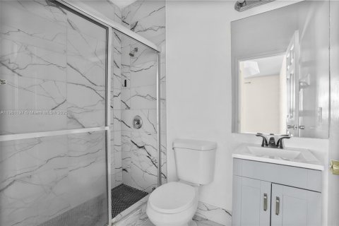 Condo in Homestead, Florida, 2 bedrooms  № 1953306 - photo 18