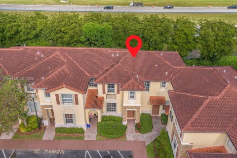 Condo in Homestead, Florida, 2 bedrooms  № 1953306 - photo 24