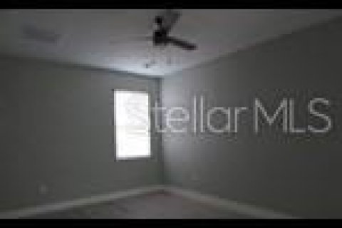 Villa ou maison à vendre à Ocklawaha, Floride: 4 chambres, 154.96 m2 № 2111911 - photo 6