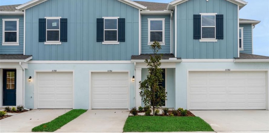 Touwnhouse à San Antonio, Floride 3 chambres, 131.83 m2 № 2413839