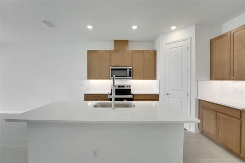 Touwnhouse à vendre à San Antonio, Floride: 3 chambres, 131.83 m2 № 2413839 - photo 7