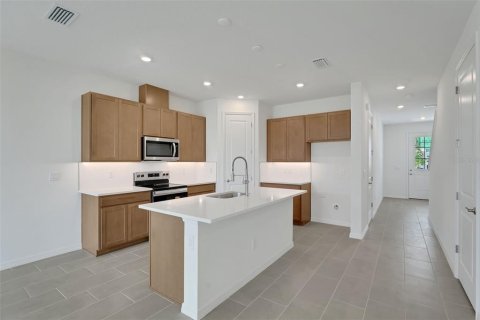 Touwnhouse à vendre à San Antonio, Floride: 3 chambres, 131.83 m2 № 2413839 - photo 13