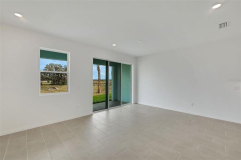 Touwnhouse à vendre à San Antonio, Floride: 3 chambres, 131.83 m2 № 2413839 - photo 11