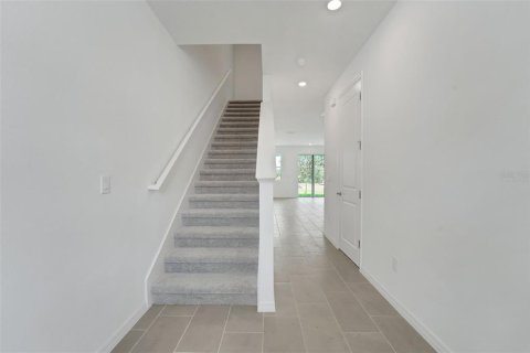 Touwnhouse à vendre à San Antonio, Floride: 3 chambres, 131.83 m2 № 2413839 - photo 4