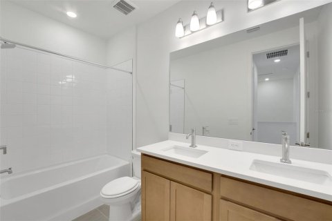 Touwnhouse à vendre à San Antonio, Floride: 3 chambres, 131.83 m2 № 2413839 - photo 24