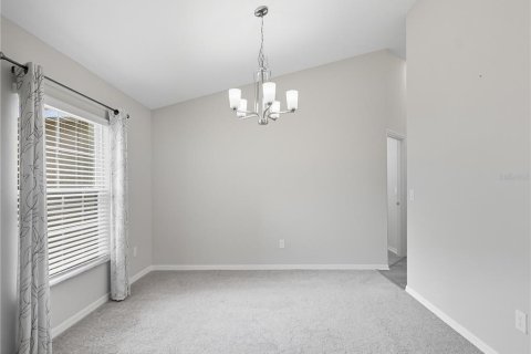 House in Ocala, Florida 3 bedrooms, 177.16 sq.m. № 1905525 - photo 8