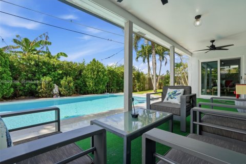 House in Sunrise, Florida 3 bedrooms, 148.64 sq.m. № 2069553 - photo 29