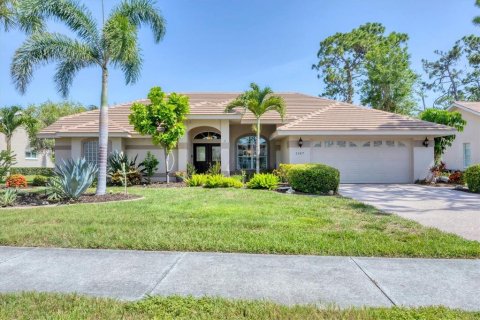 House in Nokomis, Florida 3 bedrooms, 213.3 sq.m. № 2308926