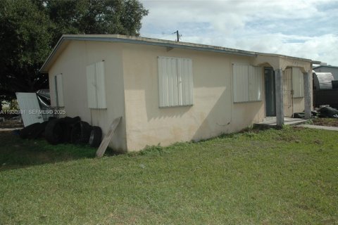 Villa ou maison à vendre à Florida City, Floride: 3 chambres, 83.61 m2 № 1989719 - photo 1