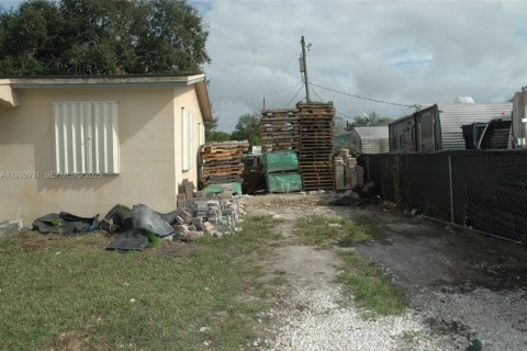 Villa ou maison à vendre à Florida City, Floride: 3 chambres, 83.61 m2 № 1989719 - photo 8