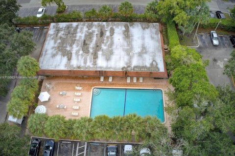 Condo in Plantation, Florida, 2 bedrooms  № 1467652 - photo 20