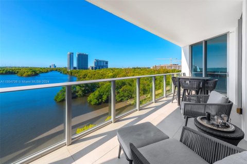Condo in North Miami Beach, Florida, 3 bedrooms  № 1812272 - photo 9