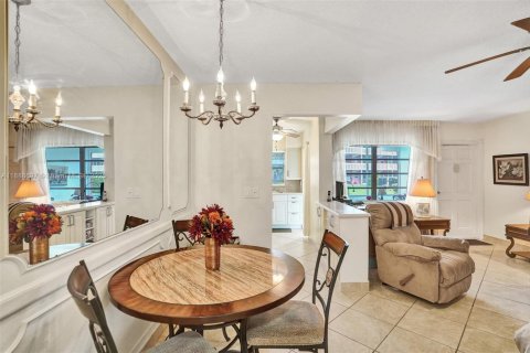 Condominio en venta en Hallandale Beach, Florida, 1 dormitorio, 60.39 m2 № 1942479 - foto 4