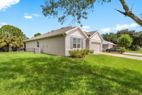 Villa ou maison à vendre à Sebastian, Floride: 4 chambres, 171.96 m2 № 2385537 - photo 4