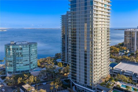 Condo in Tampa, Florida, 3 bedrooms  № 2221570