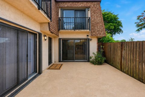 Adosado en venta en Boynton Beach, Florida, 2 dormitorios, 139.35 m2 № 2189887 - foto 2