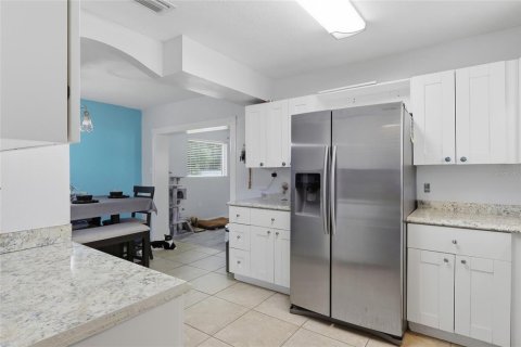 Villa ou maison à vendre à Seffner, Floride: 3 chambres, 177.07 m2 № 2395744 - photo 21