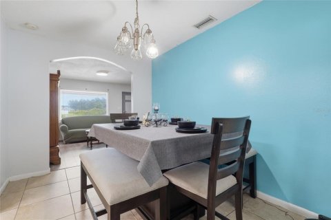 Villa ou maison à vendre à Seffner, Floride: 3 chambres, 177.07 m2 № 2395744 - photo 24