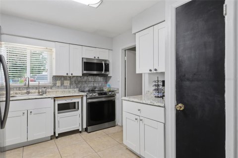 Villa ou maison à vendre à Seffner, Floride: 3 chambres, 177.07 m2 № 2395744 - photo 22