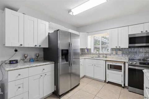Villa ou maison à vendre à Seffner, Floride: 3 chambres, 177.07 m2 № 2395744 - photo 20