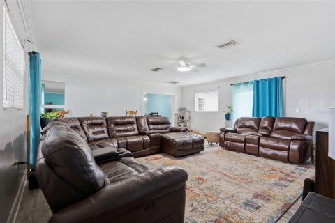 Villa ou maison à vendre à Seffner, Floride: 3 chambres, 177.07 m2 № 2395744 - photo 7
