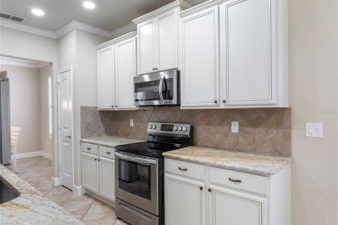 House in Ocala, Florida 2 bedrooms, 157.93 sq.m. № 1833677 - photo 14