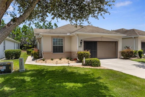 House in Ocala, Florida 2 bedrooms, 157.93 sq.m. № 1833677 - photo 5