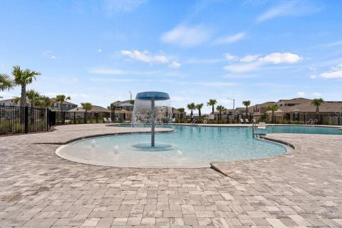 Villa ou maison à louer à Haines City, Floride: 3 chambres, 165.37 m2 № 2388802 - photo 16